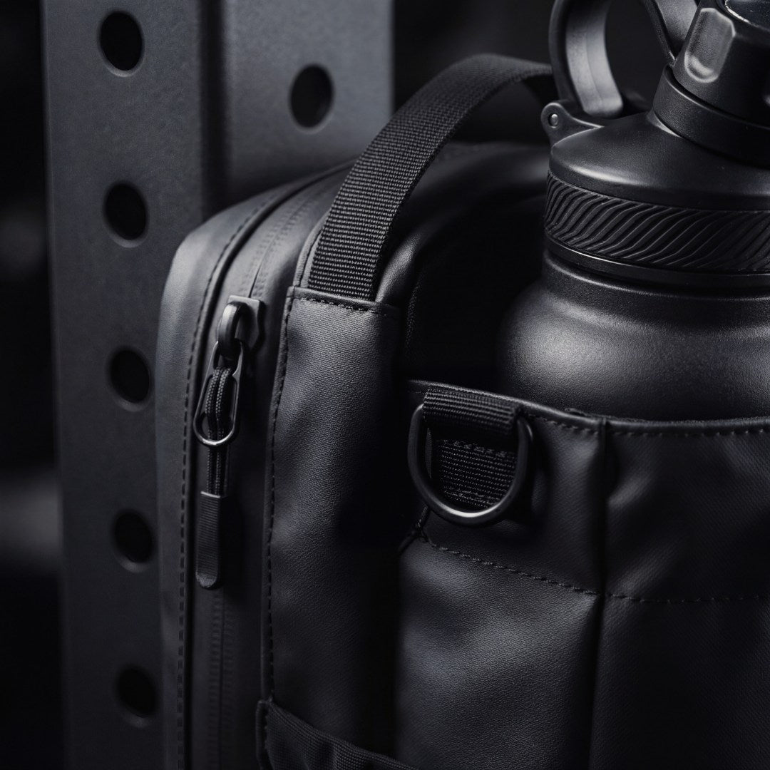 🔥💥Magnetic Gym Bag With Bottle Holder🔥💥
